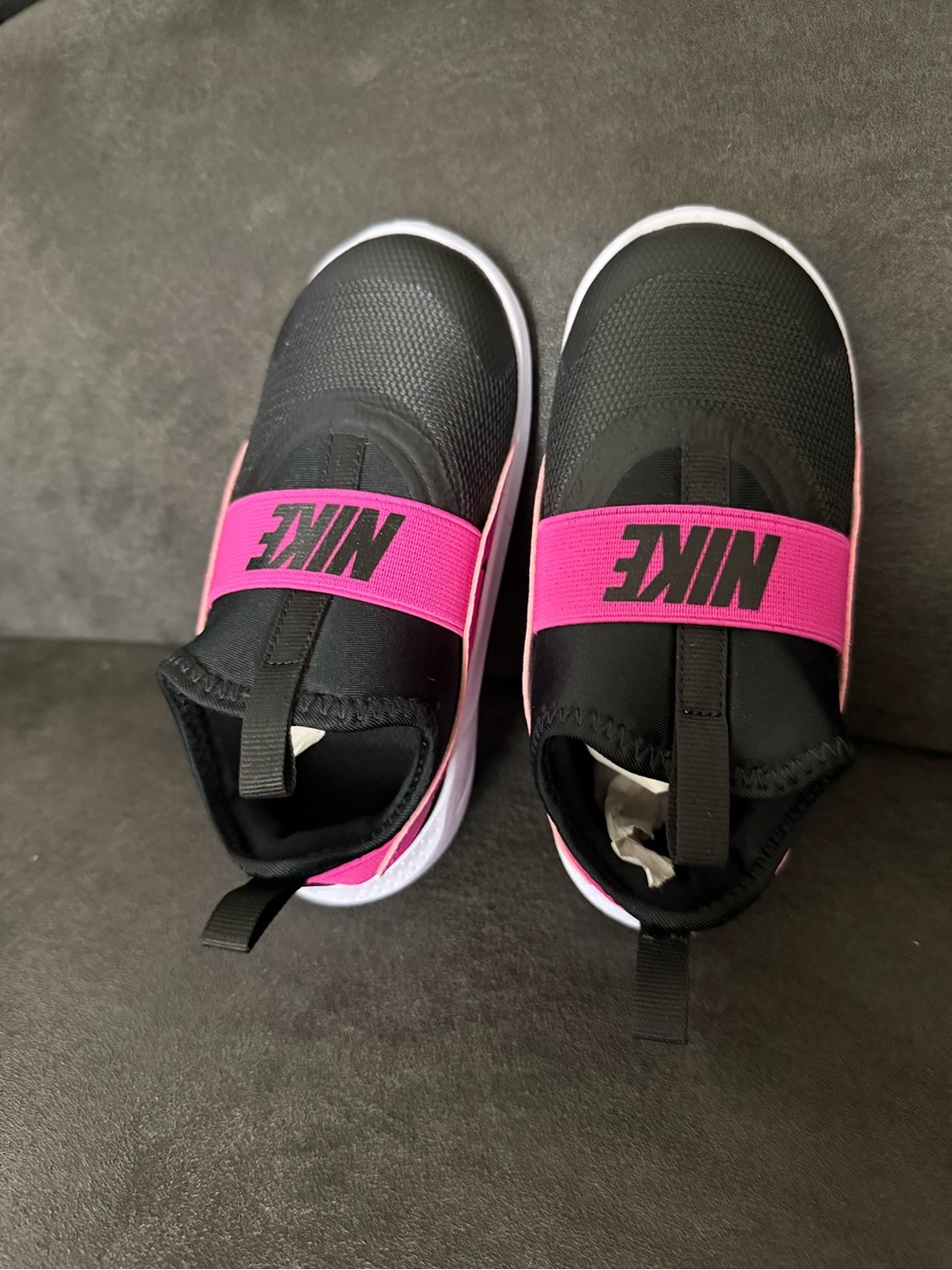 Nike Kids Black & Hot Pink Slip-On Sneakers